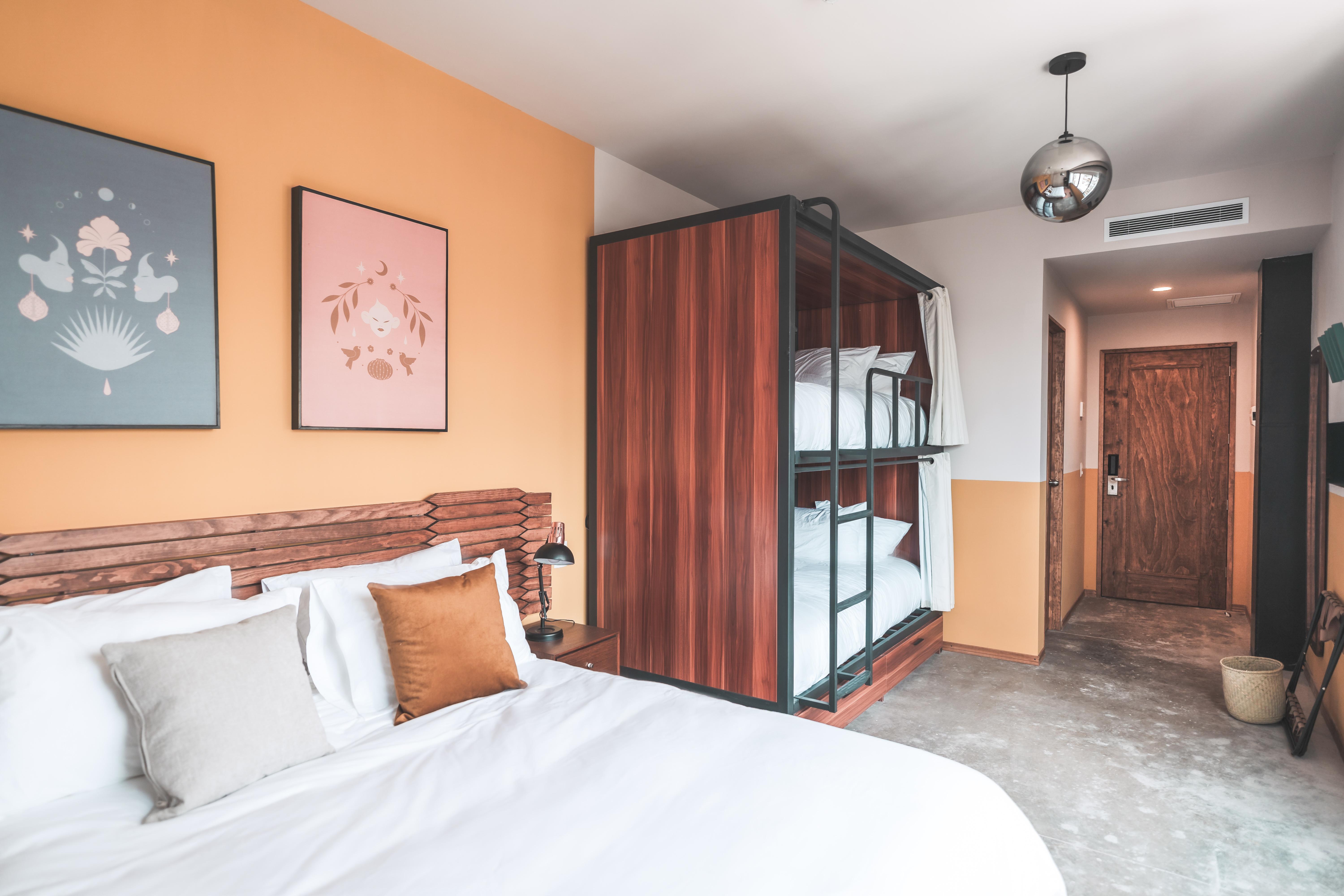 Hotel Ola Chapultepec グアダラハラ エクステリア 写真