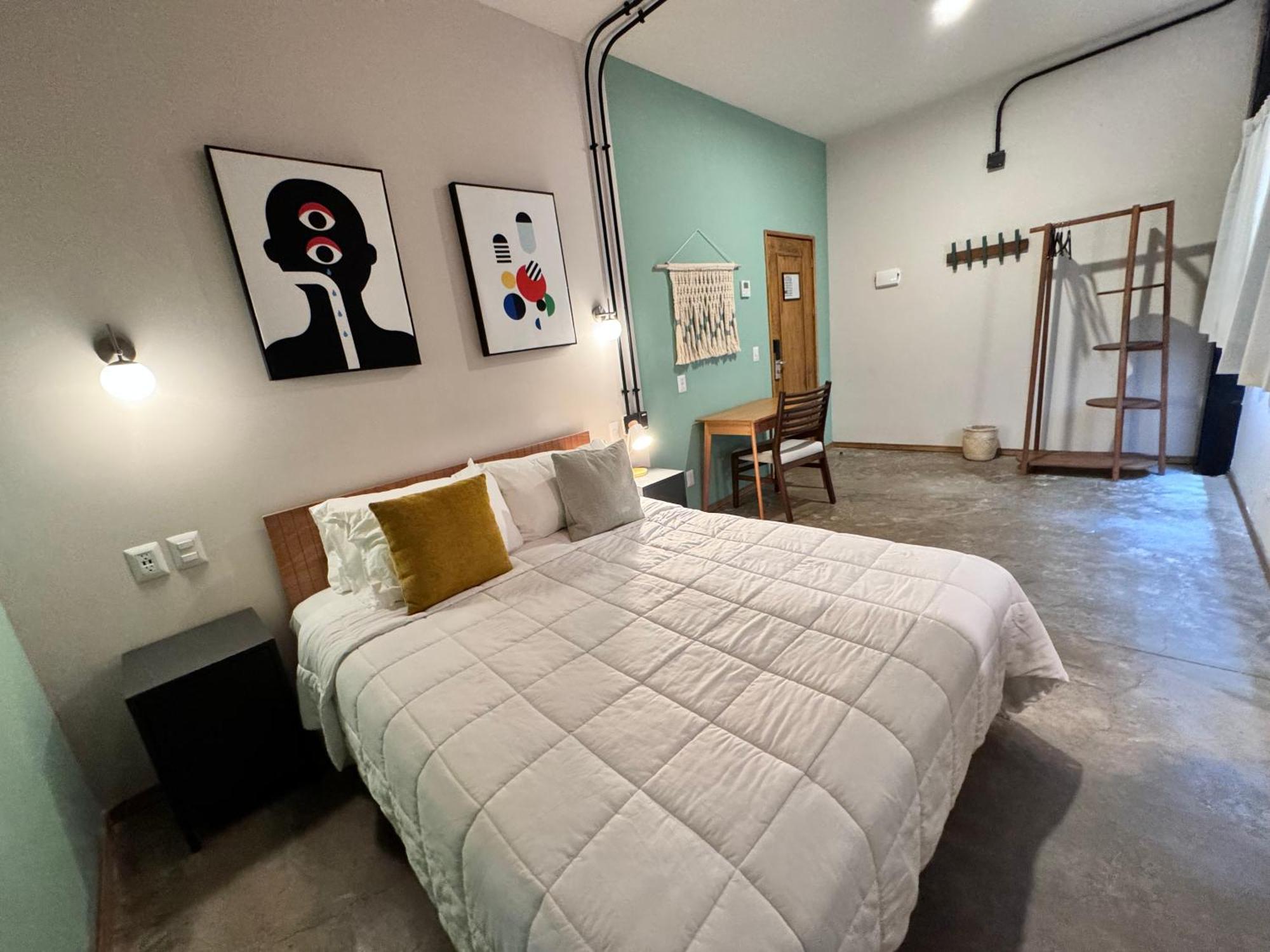 Hotel Ola Chapultepec グアダラハラ エクステリア 写真